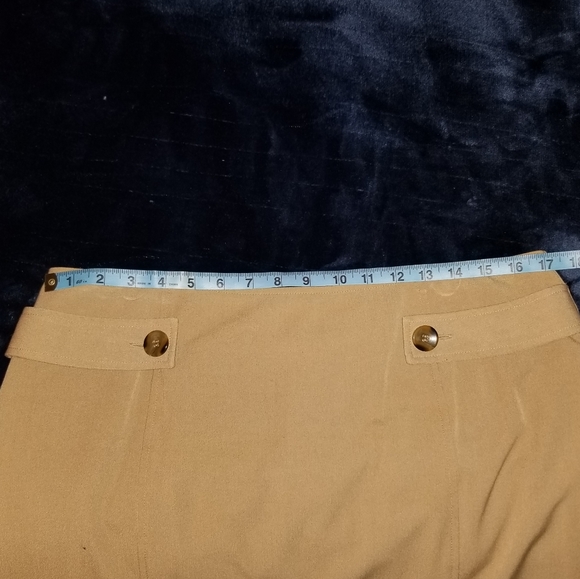 Bandolino Tan Pencil Skirt with Accent Buttons - Picture 4 of 8